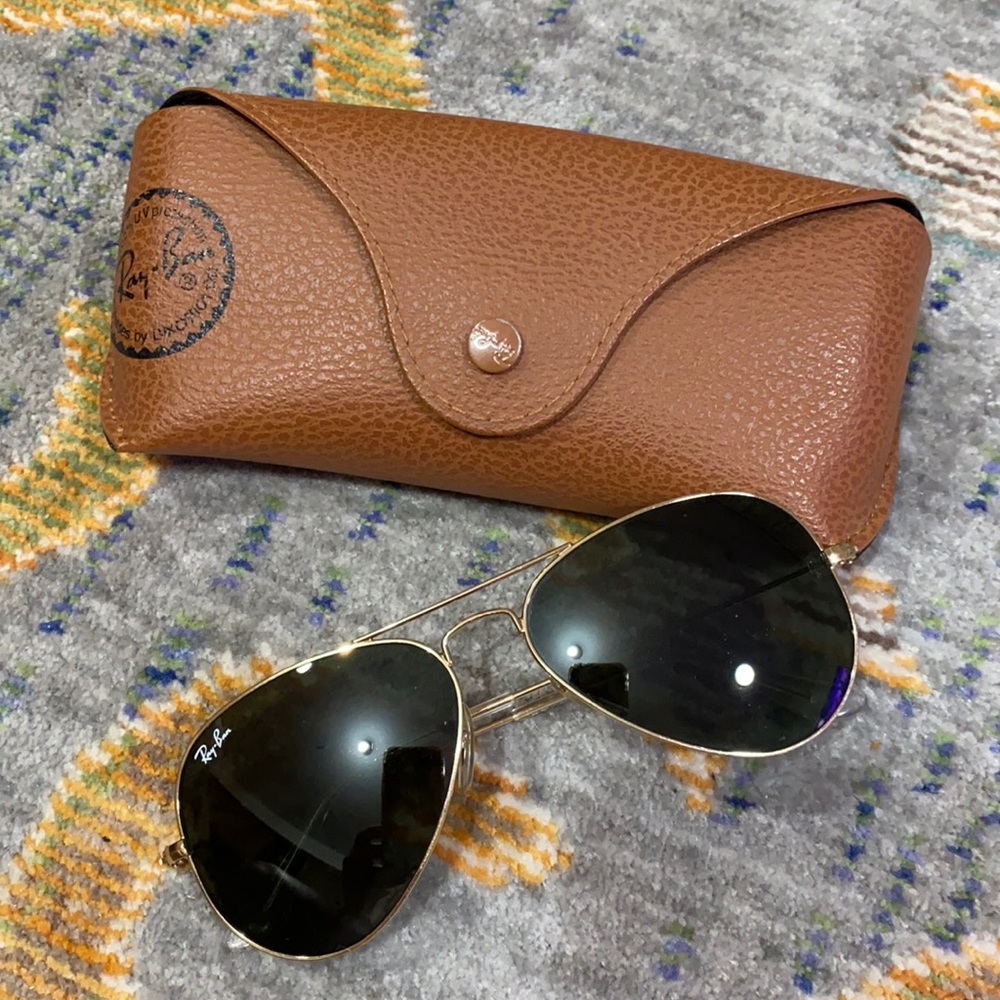 Like New Ray Ban Aviator Sunglasses